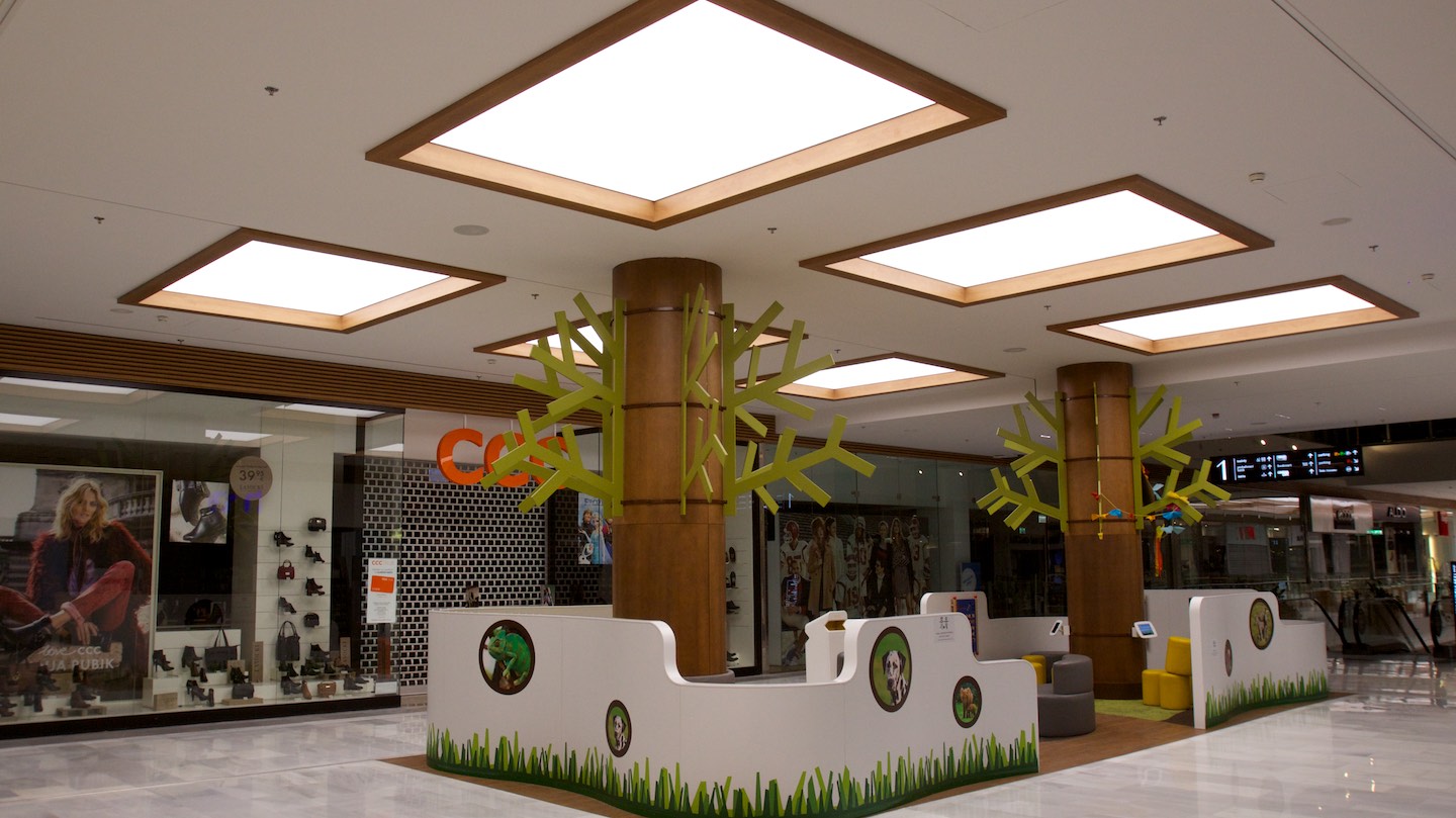 OC AUPARK **** BRATISLAVA