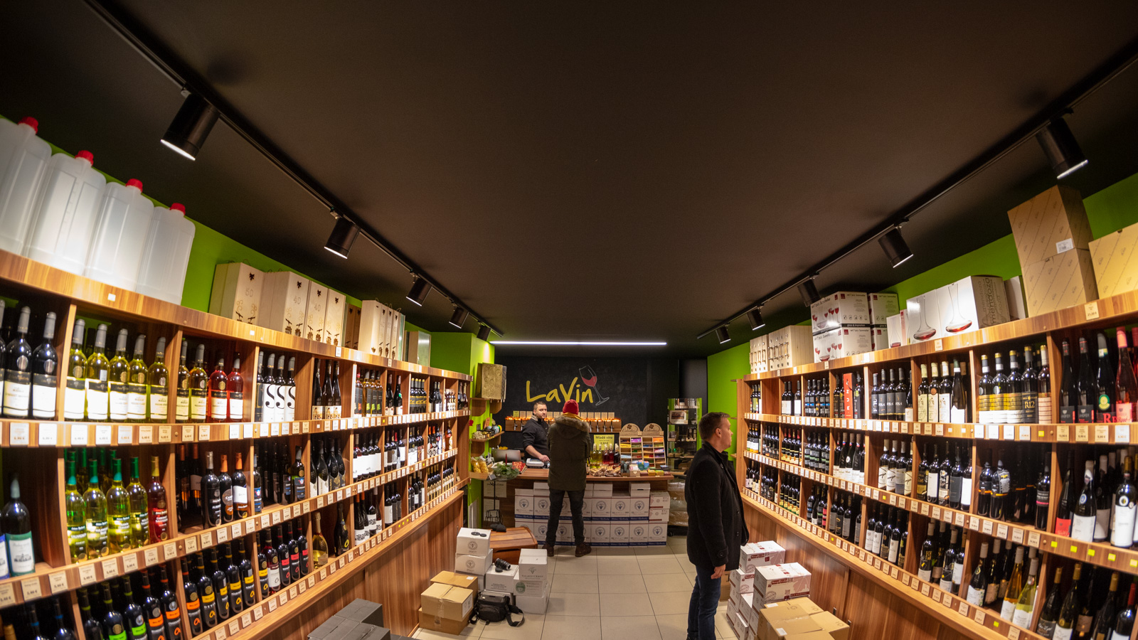 Wine shop LaVin
