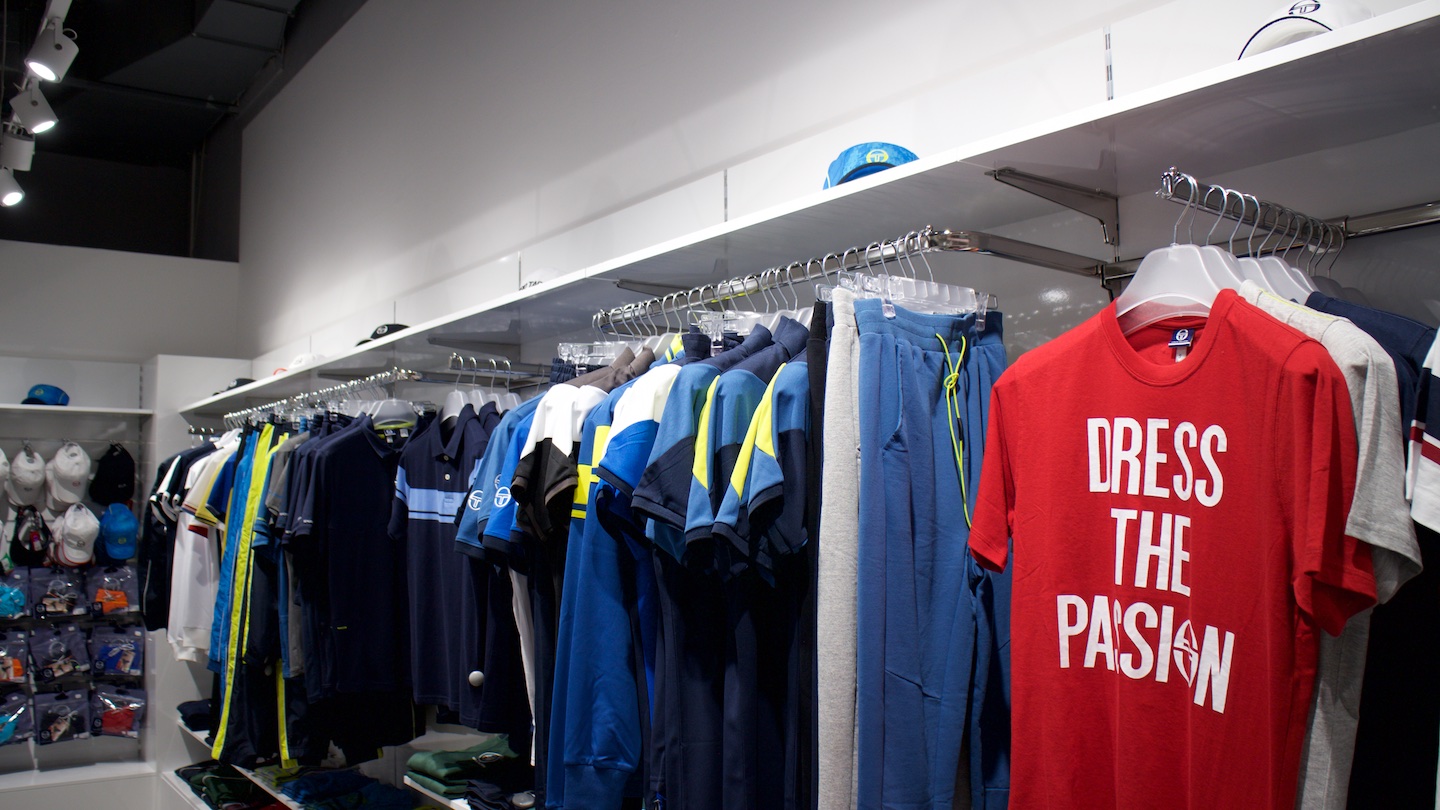 SERGIO TACCHINI STORE