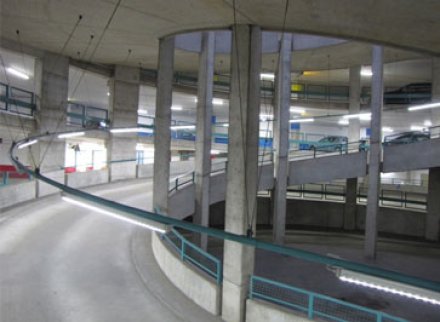 LED diódy použité na modernizáciu parkovacích plôch v Nemecku